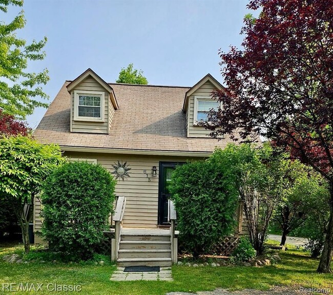 property at 615 Leon Rd