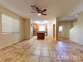 4376 E Selena Dr in Phoenix, AZ - Foto de edificio - Building Photo