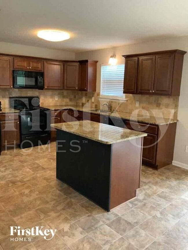 property at 341 Hill Crest Cir