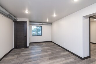 The Forde in North Mankato, MN - Building Photo - Interior Photo