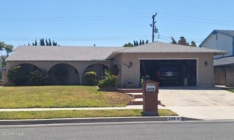 2318 Medina Ave in Simi Valley, CA - Building Photo