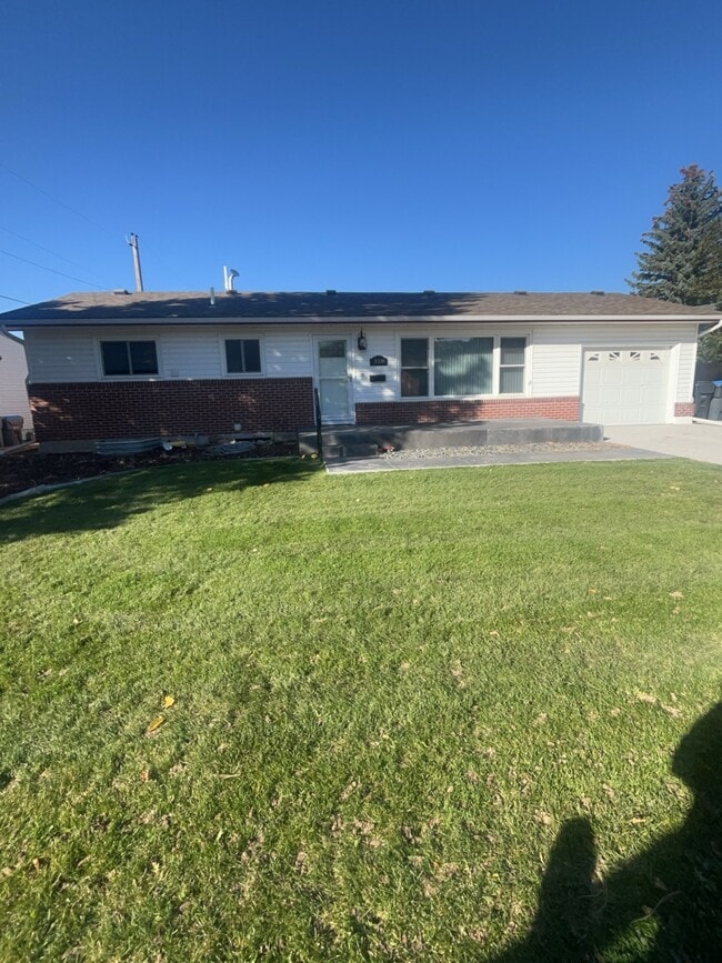 358 Bocage Dr in Cheyenne, WY - Building Photo - Building Photo