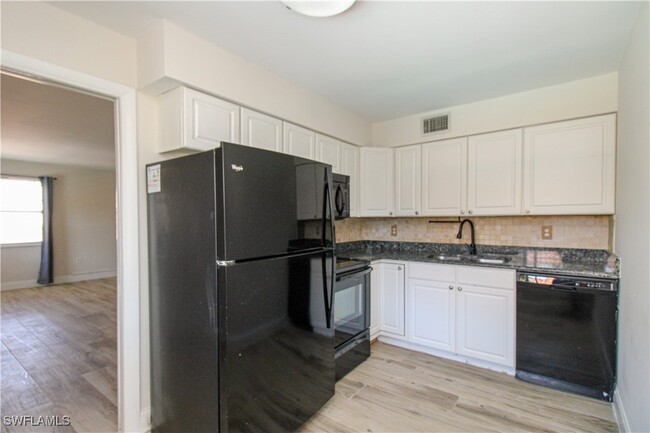 property at 2102 Alamanda Dr