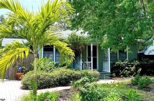 4908 27th Ave S in Gulfport, FL - Building Photo