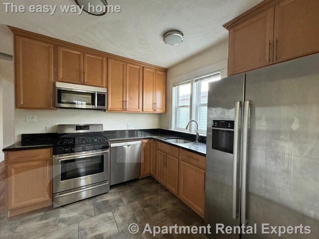 65 Conwell Ave