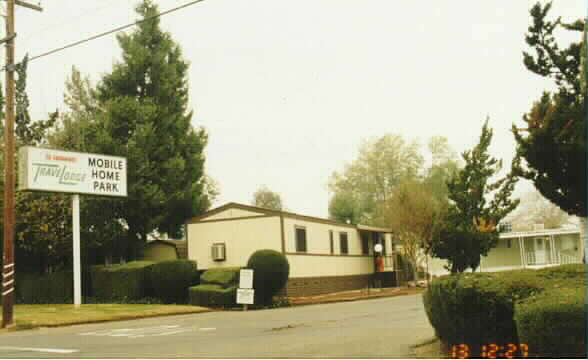 Travelodge Mobile Home Park in Sacramento, CA - Foto de edificio