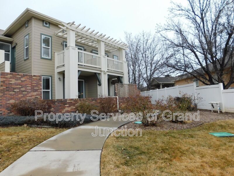 2485 Fountainhead Blvd in Grand Junction, CO - Building Photo