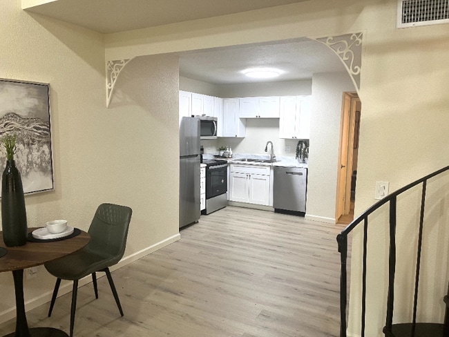4901 S Calle Los Cerros Dr in Tempe, AZ - Building Photo - Building Photo