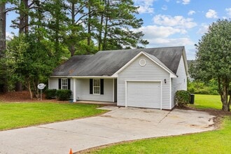 450 Main St in Lillington, NC - Building Photo - Building Photo