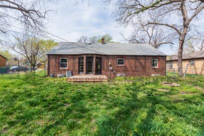 2018 N Hood St in Wichita, KS - Building Photo - Building Photo