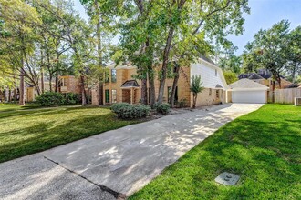 17019 Windypine Dr in Spring, TX - Building Photo - Building Photo