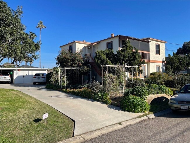 property at 1918-20 Carmelina Dr.