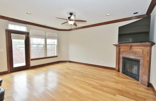 369 E Wexford Ln in Eagle, ID - Building Photo - Building Photo