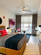 ANOVA Aggie Square in Sacramento, CA - Foto de edificio - Building Photo