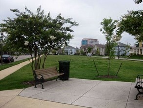 The Metropolitan and Greenlaw Place Apartments in Memphis, TN - Building Photo - Building Photo