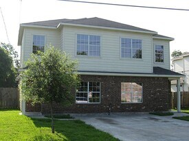 9509 Merle St in Houston, TX - Building Photo