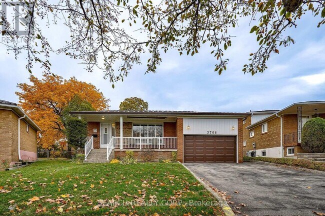 3766 Bayswater Crescent in Mississauga, ON - Building Photo - Building Photo