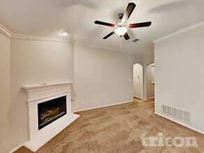 457 Peach Ln in Burleson, TX - Building Photo - Building Photo