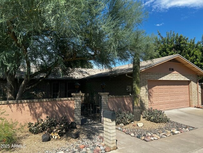 1536 W Glenn Dr in Phoenix, AZ - Building Photo - Building Photo