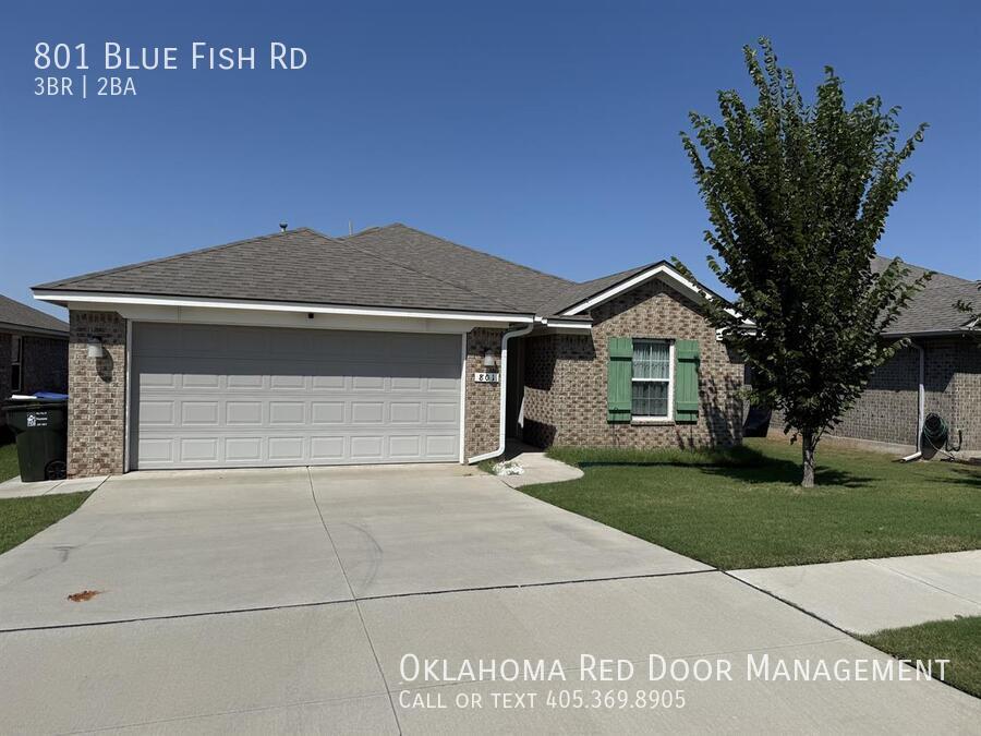 801 Blue Fish Rd in Norman, OK - Building Photo