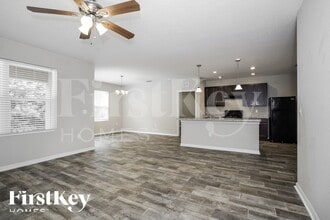 1428 Wallace Manor Pass in Winter Haven, FL - Building Photo - Building Photo