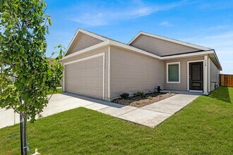 730 Pawpaw Dr in Princeton, TX - Building Photo - Building Photo