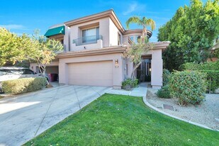 7301 E Woodsage Ln in Scottsdale, AZ - Building Photo