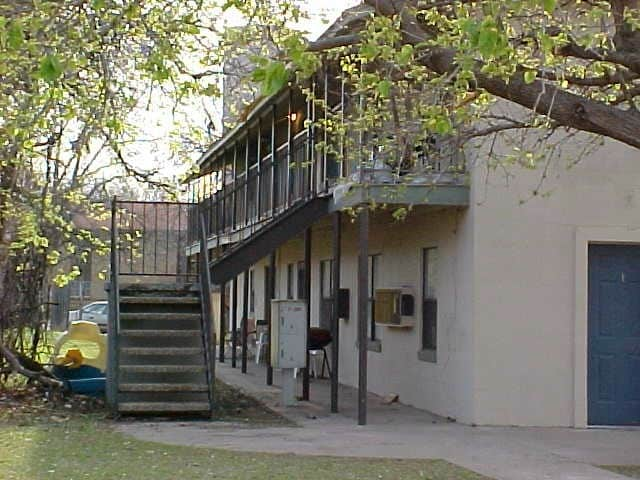 Elm Place Apartments in Denton, TX - Building Photo - Building Photo