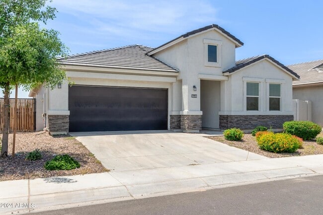 36640 N Asturian Vly Wy, Unit D-34 in Queen Creek, AZ - Building Photo - Building Photo