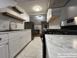 15 Wolcott St, Unit 3 in Boston, MA - Building Photo - Building Photo