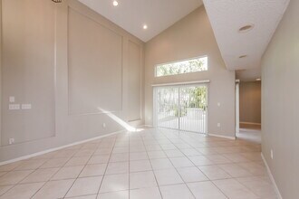 5219 NW 117th Ave in Coral Springs, FL - Building Photo - Building Photo