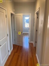 26 Chelsea St, Unit 3 in Boston, MA - Building Photo - Building Photo