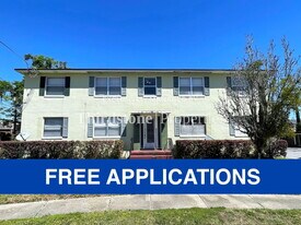 3159 Belden St, Unit 4 in Jacksonville, FL - Building Photo