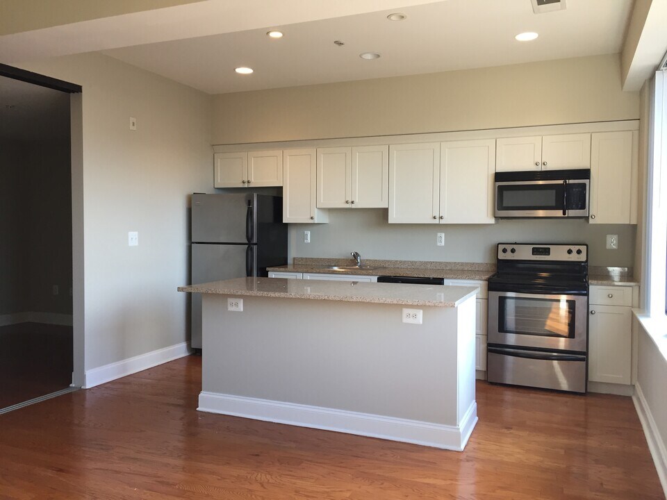 127 N 4th St in Philadelphia, PA - Building Photo
