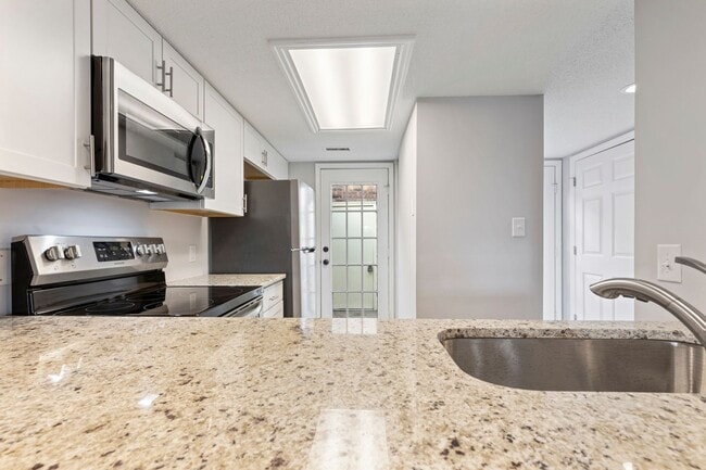 406 Garden Dr in Myrtle Beach, SC - Building Photo - Building Photo