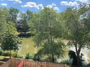 7120 Lake Cove Dr in Alexandria, VA - Building Photo - Building Photo