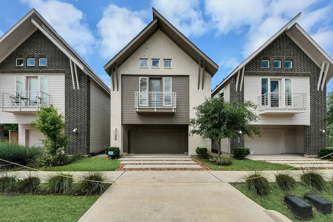 property at 1042 Homer St