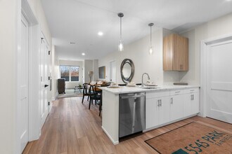 5545 Park Ave in Fairfield, CT - Building Photo - Building Photo