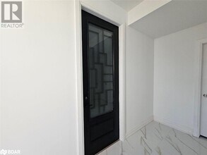 63 Victoria Wood Ave in Springwater, ON - Building Photo - Building Photo