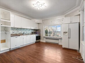811 Palisade Ave in Union City, NJ - Building Photo - Building Photo