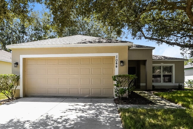 1044 Remington Ave
