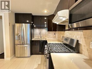 469 W 20th Ave in Vancouver, BC - Building Photo - Building Photo