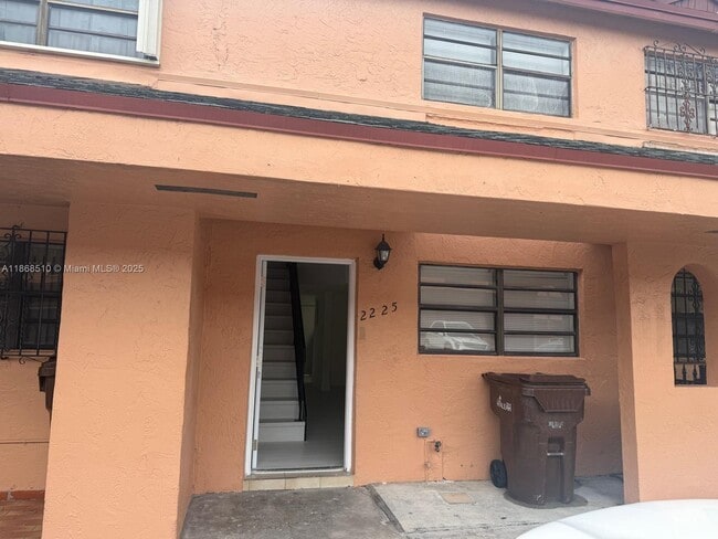 property at 2225 W 53rd Pl