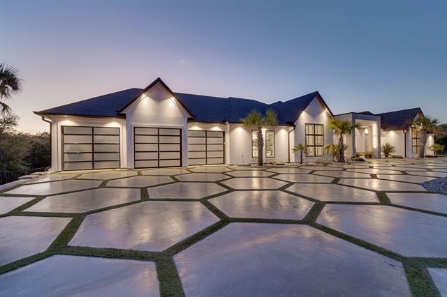 10039 Crestridge Dr in Whitney, TX - Building Photo - Building Photo