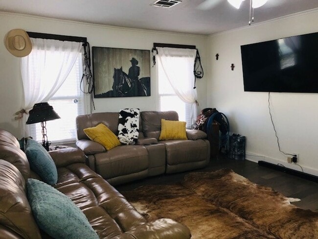 2217 Elm St in Lake Charles, LA - Building Photo - Building Photo