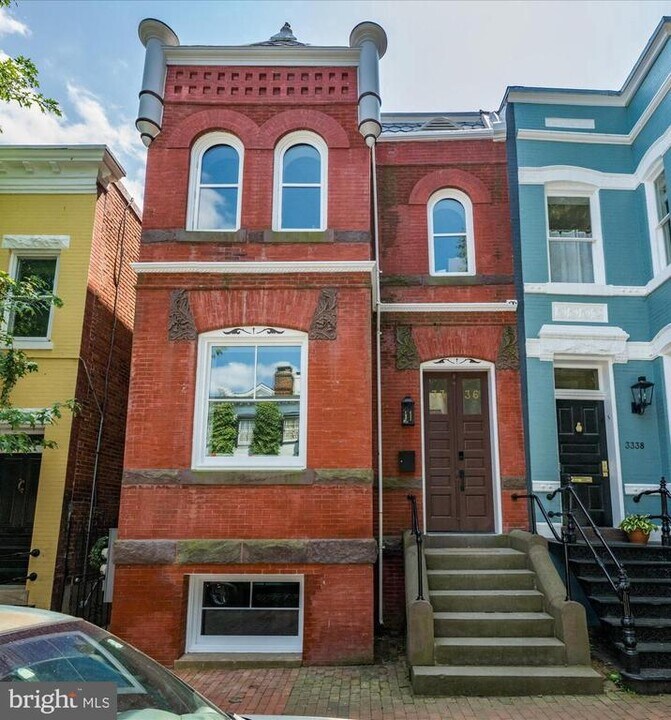 3336 P St NW in Washington, DC - Building Photo