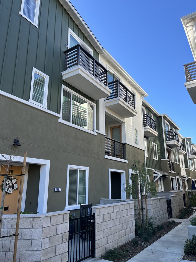 1475 Sandbar Ln in San Pedro, CA - Building Photo - Building Photo