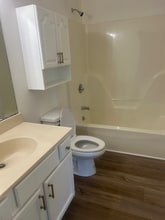5709 Joseph Dr in Knoxville, TN - Foto de edificio - Building Photo