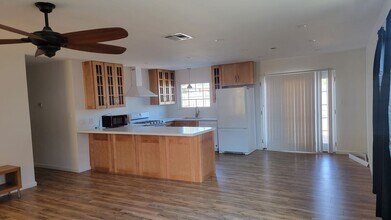 1271 California St in Imperial Beach, CA - Building Photo - Building Photo