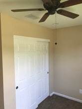 230 Grant Dr in Bolingbrook, IL - Building Photo - Building Photo